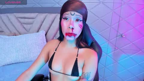 AikoLee online show from 11-01-25, 01:18