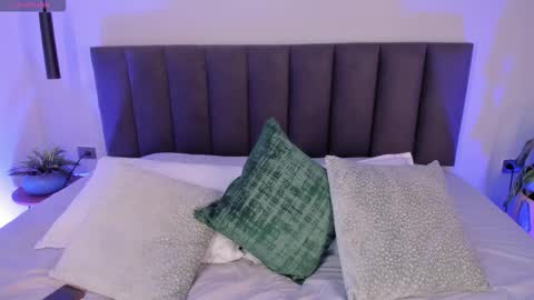 ailanacortes online show from 11-28-25, 11:57