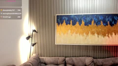 Alisson online show from 12-17-24, 01:50