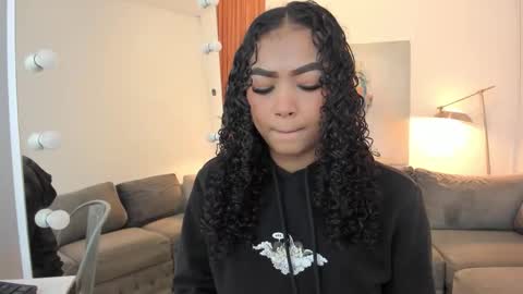 Alisson online show from 10-16-25, 07:37