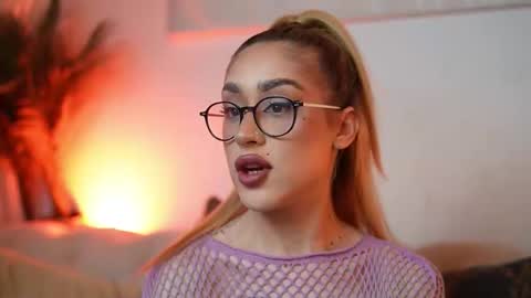  Aileen  online show from 02-17-26, 10:38