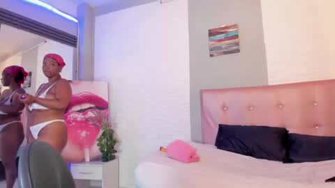 aileenkeys online show from 07-08-26, 07:18