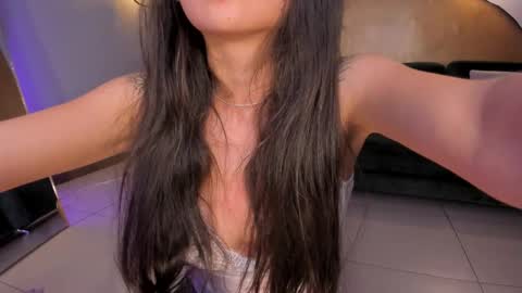  AILEEN VEGA  online show from 02-19-25, 01:51