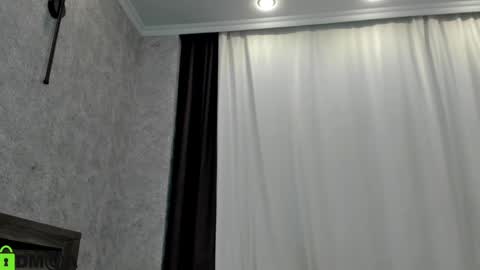 Snapshot of ailey_chao chatting on 01-06-25, 11:18 Ailey online show from 01-06-25, 11:18