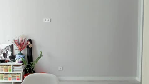 Snapshot of ailey_chao chatting on 03-25-26, 03:45 Ailey online show from 03-25-26, 03:45