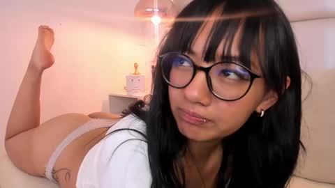 Aily Yozuko online show from 02-26-25, 10:15