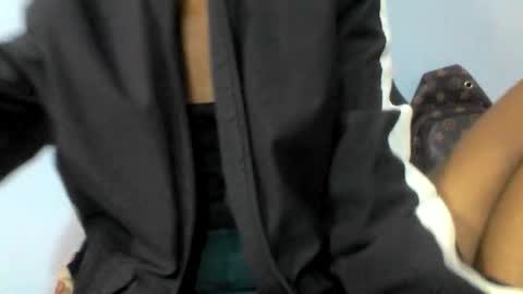 aimeamour online show from 11-16-25, 02:44