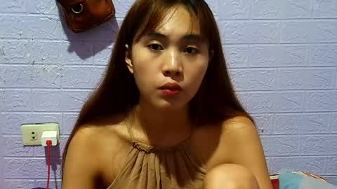 Snapshot of aina_sen chatting on 06-08-26, 05:30 Aina sen online show from 06-08-26, 05:30