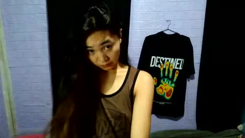 Snapshot of aina_sen chatting on 07-06-26, 03:14 Aina sen online show from 07-06-26, 03:14