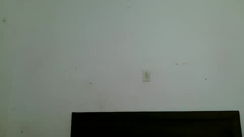 Snapshot of aine_ileana chatting on 05-11-26, 04:04 J online show from 05-11-26, 04:04