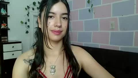 Snapshot of aine_ileana chatting on 07-20-26, 01:46 J online show from 07-20-26, 01:46