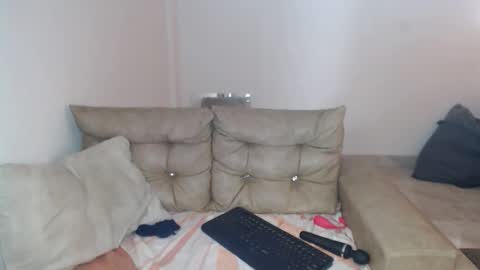 Snapshot of aingealkajsa chatting on 05-06-26, 08:03 aingeal online show from 05-06-26, 08:03