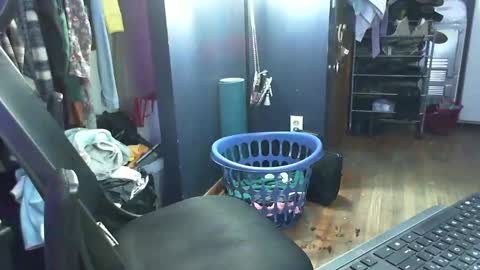 aiortac online show from 02-03-25, 01:41