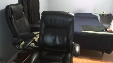 Daddy online show from 01-10-26, 11:42