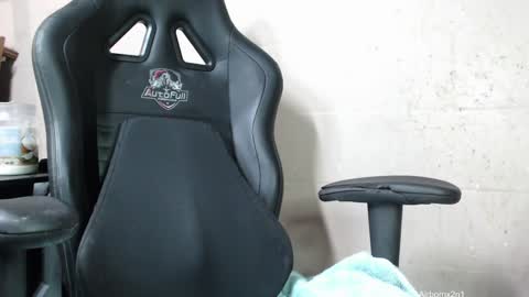 Snapshot of airbornx2n1 chatting on 01-24-25, 09:06 Leo Airborn Sir Daddy online show from 01-24-25, 09:06