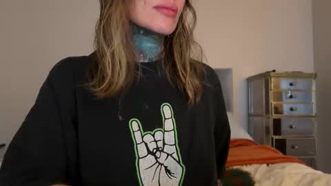 Snapshot of airgeadx chatting on 03-17-26, 10:57 Airgead online show from 03-17-26, 10:57