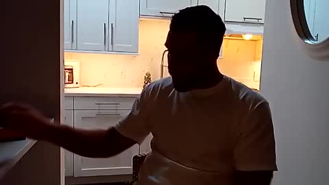 Mikea online show from 12-12-24, 02:26
