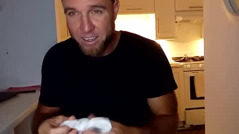 Mikea online show from 12-19-24, 08:56