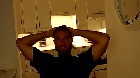Mikea online show from 01-10-25, 03:29