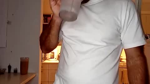Mikea online show from 01-14-25, 01:06