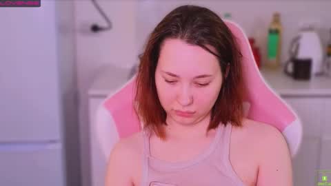 Snapshot of airyhill chatting on 03-18-26, 10:18 airyhill online show from 03-18-26, 10:18