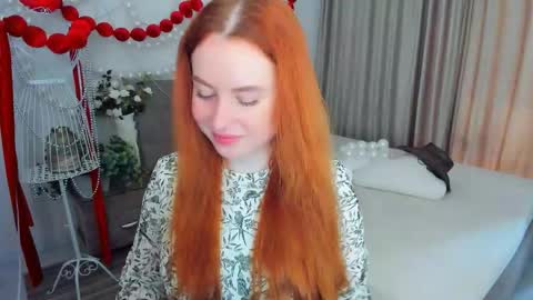 Louise online show from 05-17-26, 04:10