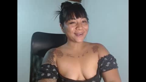 Aisha  online show from 12-23-24, 11:49