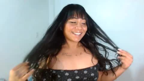  Aisha  online show from 12-24-24, 10:55