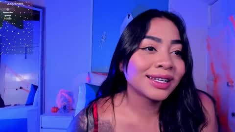 Snapshot of aisha_brownn chatting on 10-30-25, 06:30 Aisha online show from 10-30-25, 06:30