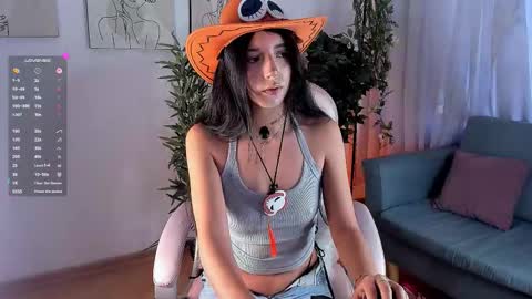 Aisha online show from 10-24-25, 12:45