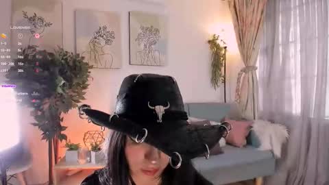 Snapshot of aisha_bx chatting on 03-12-26, 01:17 Aisha online show from 03-12-26, 01:17