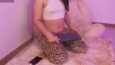 Snapshot of aisha_grace chatting on 03-09-26, 05:11 Ash INDEPENDET MODEL online show from 03-09-26, 05:11