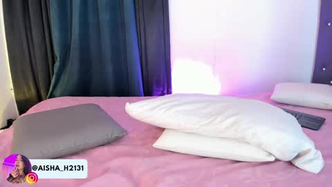 Snapshot of aisha_h_ chatting on 04-28-26, 02:27 Aisha online show from 04-28-26, 02:27
