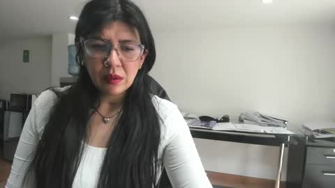 Katie   online show from 05-08-26, 02:55
