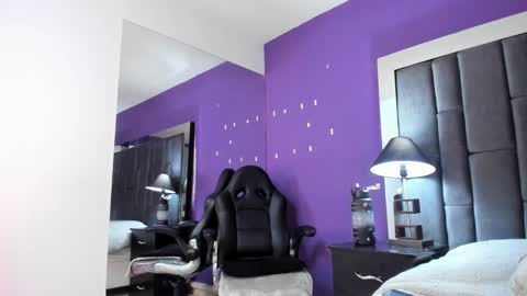 Aisha online show from 03-03-25, 10:42