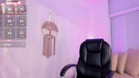 aisha online show from 10-02-25, 11:34