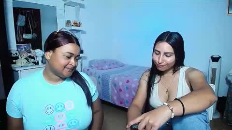 aisha_stacey0410 online show from 02-11-26, 03:50