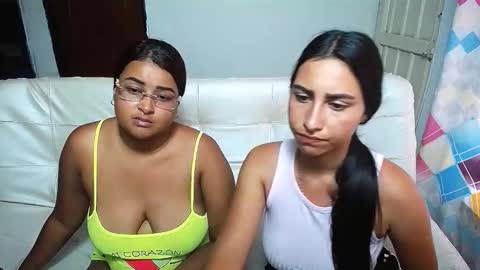 aisha_stacey0410 online show from 03-11-26, 07:31