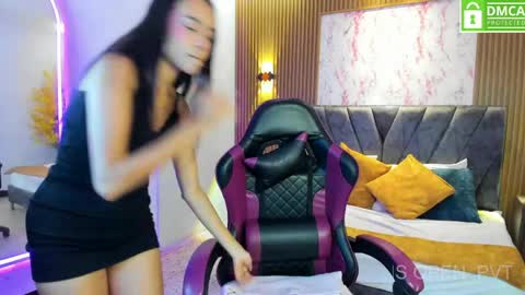 Aisha  online show from 06-06-26, 02:00