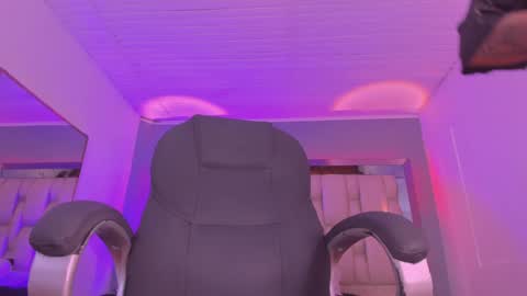 KASSANDRA online show from 12-17-24, 02:55