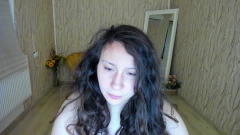 Snapshot of aisharouhi chatting on 01-06-25, 05:19 Aisha online show from 01-06-25, 05:19