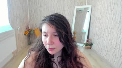 Snapshot of aisharouhi chatting on 01-08-25, 08:27 Aisha online show from 01-08-25, 08:27