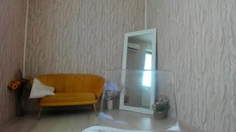 Snapshot of aisharouhi chatting on 02-10-25, 09:25 Aisha online show from 02-10-25, 09:25