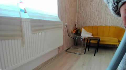 Snapshot of aisharouhi chatting on 02-20-25, 10:05 Aisha online show from 02-20-25, 10:05