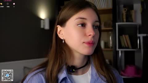 Aliza online show from 10-04-25, 01:03