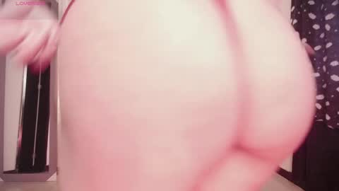 Snapshot of aissen__star chatting on 04-29-26, 03:05 Mar online show from 04-29-26, 03:05