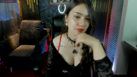 Miss Tatiana Independent Chaturbate Model online show from 05-11-26, 02:06