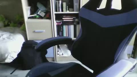 aitorycheeto2003 online show from 04-01-26, 03:31