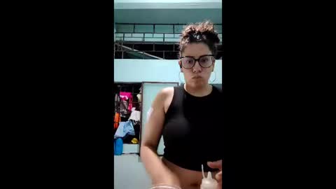 Aixa Burgos online show from 12-18-25, 09:37