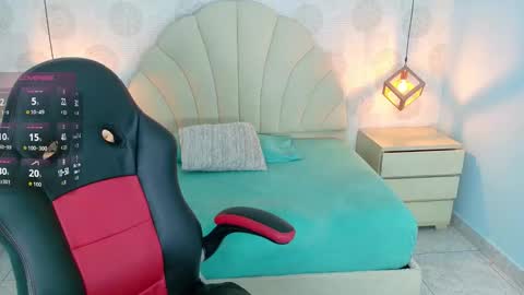 AIXA online show from 03-09-26, 07:40